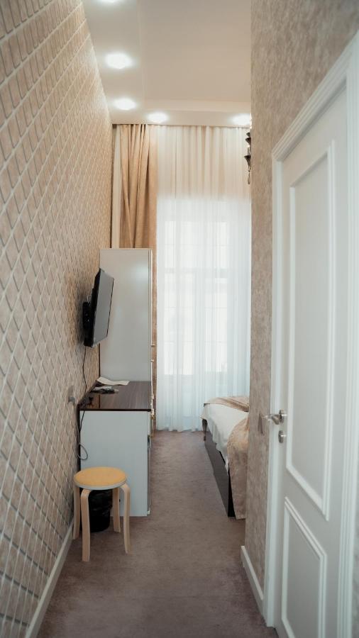 Dionis Hotel Баку Экстерьер фото