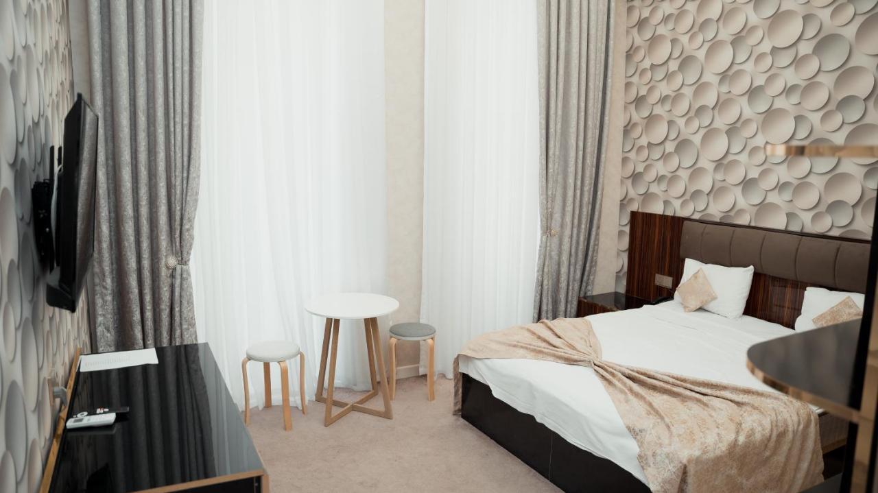 Dionis Hotel Баку Экстерьер фото